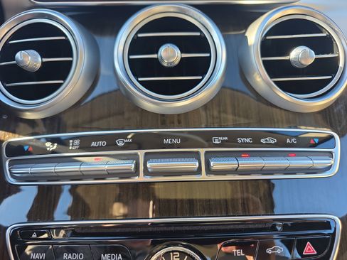 Used 2018 Mercedes-Benz C 300 4MATIC Sedan w/ Multimedia Package image 39