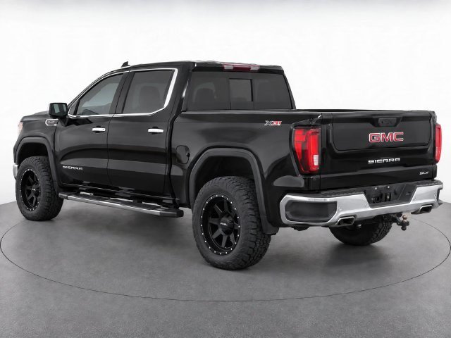 Used 2023 GMC Sierra 1500 SLT w/ SLT Premium Plus Package AWD/4WD image 5
