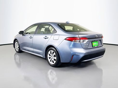 Used 2022 Toyota Corolla LE FWD image 7