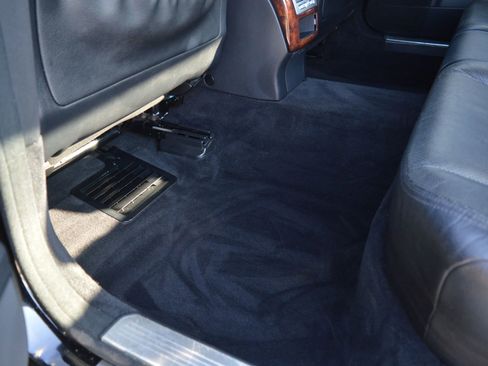 Used 2010 Mercedes-Benz S 550 S 550 4MATIC Sedan 4D image 17