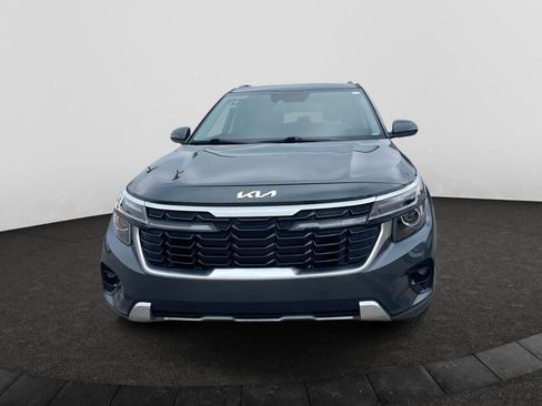 Used 2024 Kia Seltos S image 3