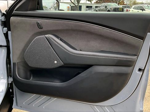 Used 2025 Ford Mustang Mach-E GT image 22