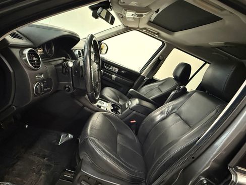 Used 2014 Land Rover LR4 HSE LUX image 15