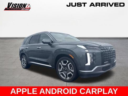 Used 2025 Hyundai Palisade Limited AWD/4WD image 3