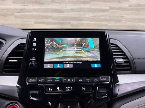 Used 2024 Honda Odyssey EX-L image 8