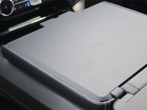 Certified 2025 Ford F150 Lariat w/ Equipment Group 501A Mid image 19