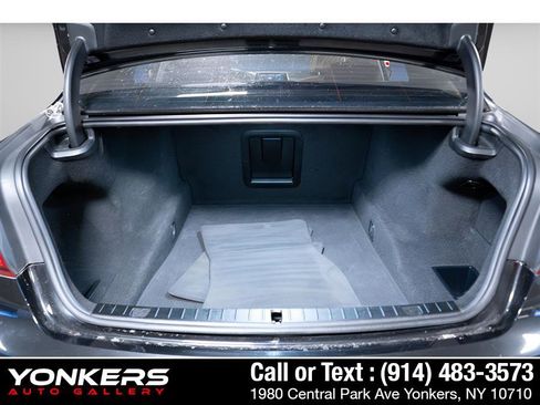 Used 2019 BMW 750i xDrive w/ Executive Package image 30