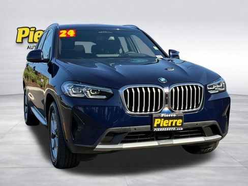 Used 2024 BMW X3 xDrive30i AWD/4WD image 2