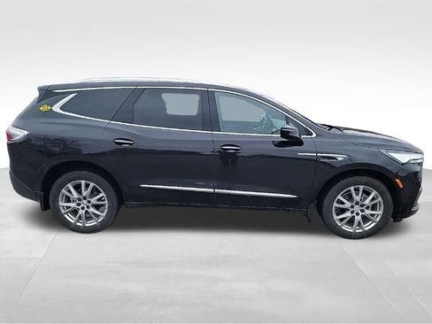 Used 2024 Buick Enclave Essence w/ Experience Buick Package image 19