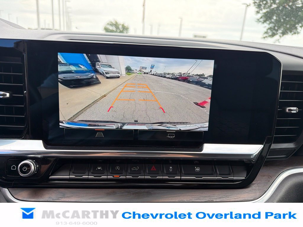 Used 2025 GMC Sierra 1500 SLT AWD/4WD image 31