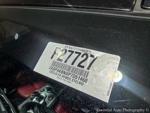 Used 2023 Alfa Romeo Stelvio Veloce image 36