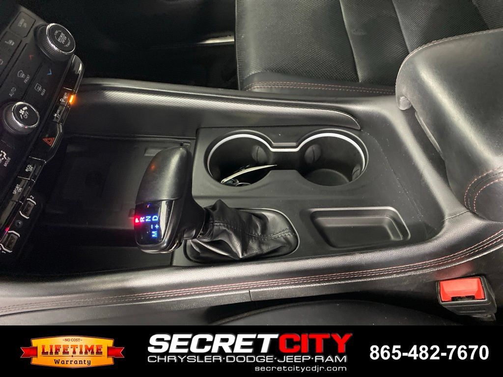 Used 2022 Dodge Durango R/T w/ Blacktop Package AWD/4WD image 23
