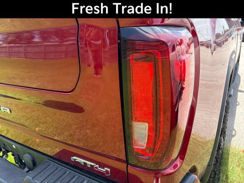 Certified 2023 GMC Sierra 2500 AT4 w/ AT4 Preferred Package AWD/4WD image 10