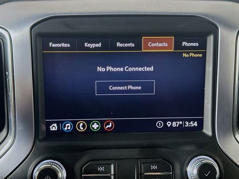 Used 2020 GMC Sierra 1500 SLT RWD image 22