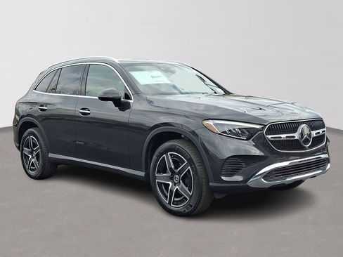New 2026 Mercedes-Benz GLC 300 4MATIC image 3