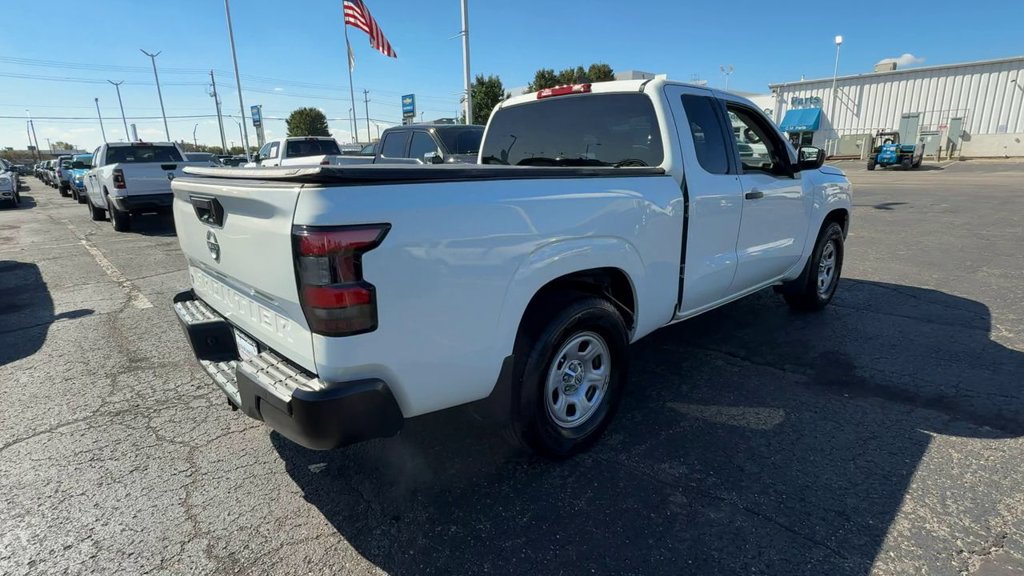 Used 2024 Nissan Frontier S w/ S Utility Package RWD image 8