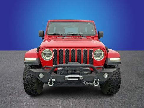 Used 2018 Jeep Wrangler Unlimited Sahara image 2