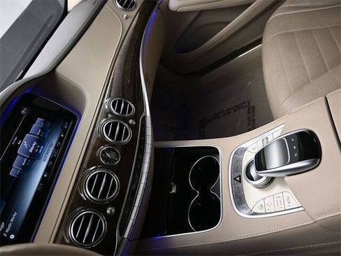 Used 2017 Mercedes-Benz S 550 4MATIC Sedan image 23