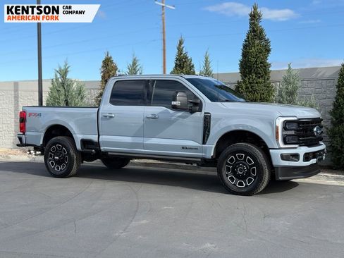 Used 2026 Ford F350 Platinum w/ FX4 Off-Road Package AWD/4WD image 13
