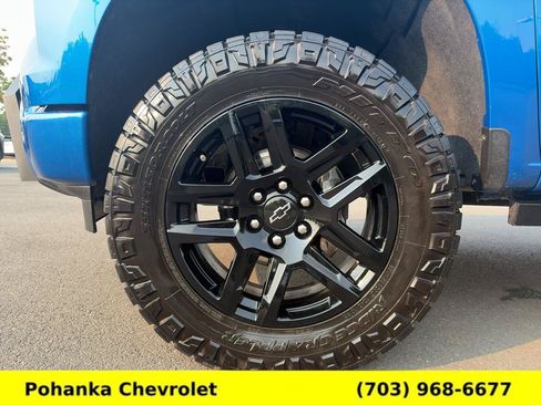 Used 2022 Chevrolet Silverado 1500 RST w/ LPO, Dark Essentials Package AWD/4WD image 23