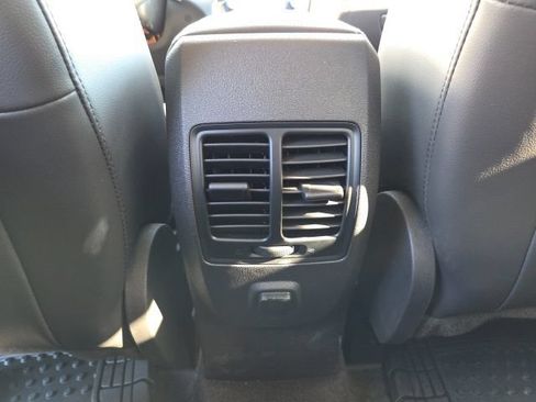 Used 2019 Ford Escape SEL FWD image 21