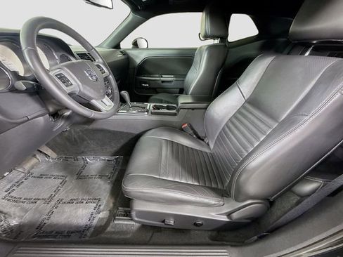 Used 2012 Dodge Challenger R/T Plus image 21