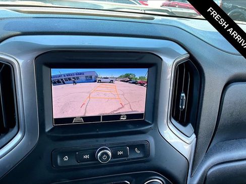Used 2024 Chevrolet Silverado 2500 Custom w/ Custom Value Package AWD/4WD image 10