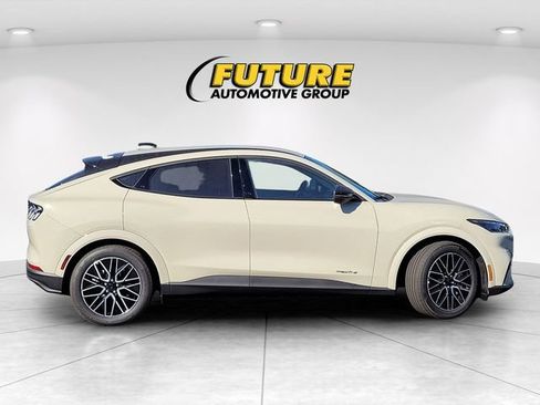 New 2025 Ford Mustang Mach-E Premium image 8