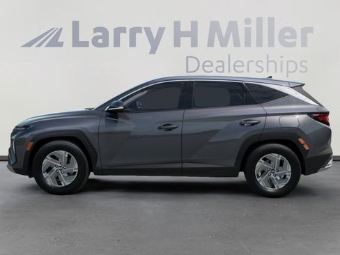 New 2026 Hyundai Tucson Blue SE AWD/4WD image 3
