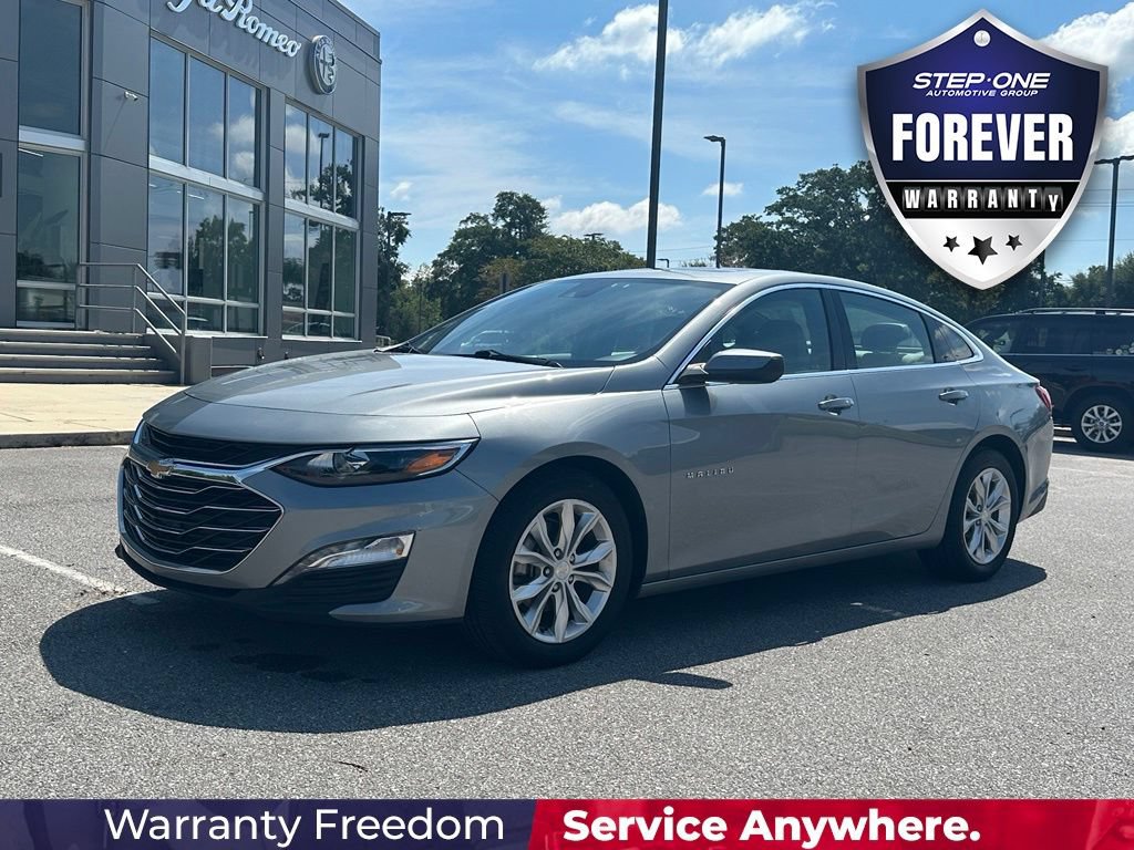 Used 2024 Chevrolet Malibu LT FWD image 2