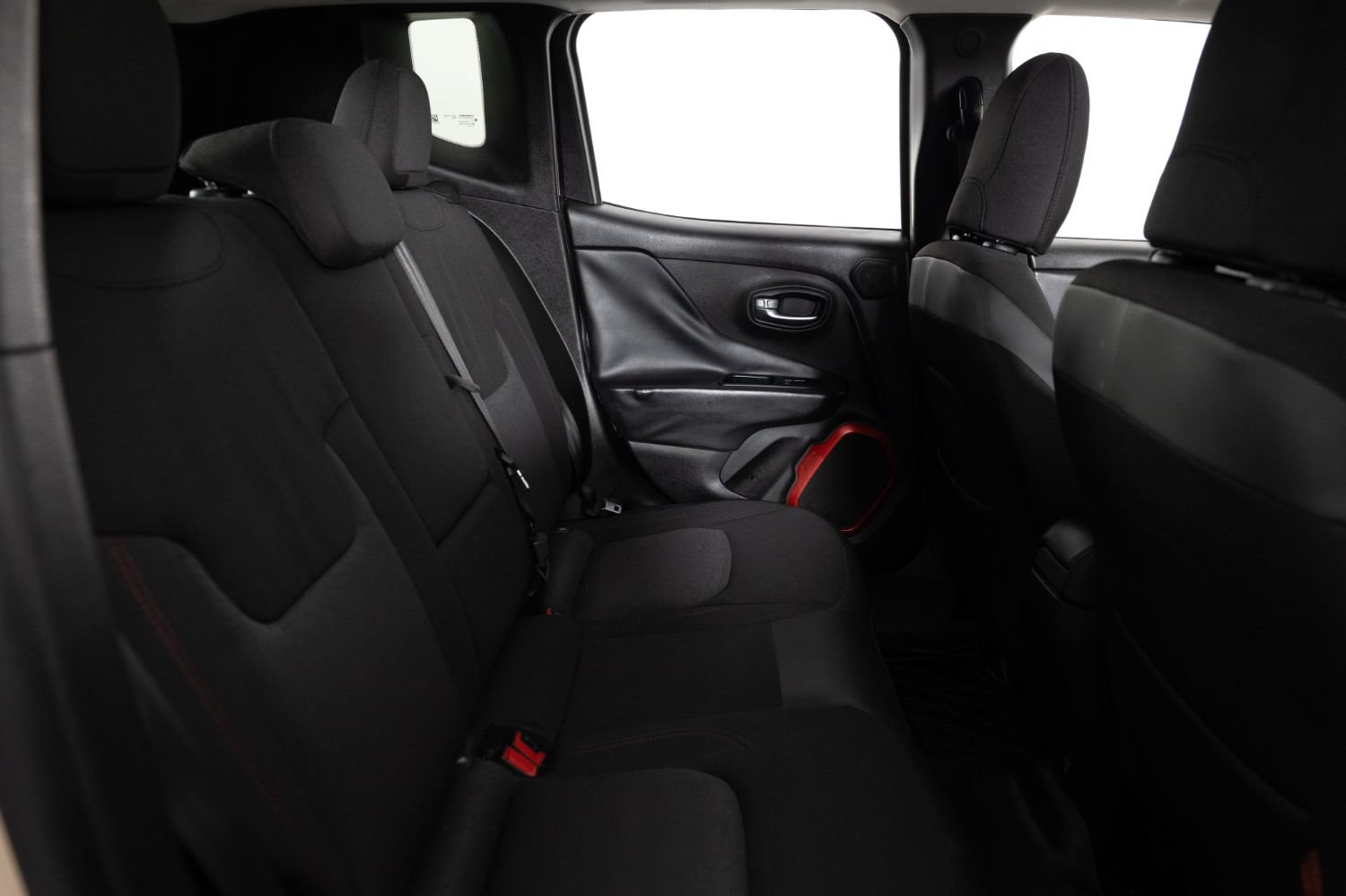Used 2015 Jeep Renegade Trailhawk w/ Popular Equipment Group AWD/4WD image 20