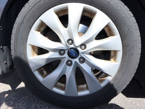 Used 2015 Subaru Legacy 2.5i Premium AWD/4WD image 15