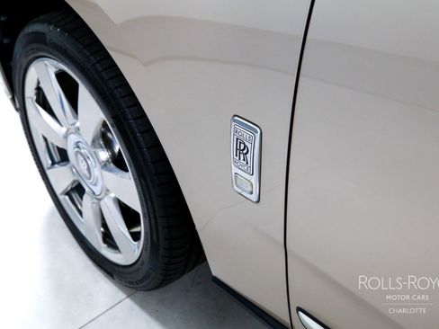 Used 2019 Rolls-Royce Cullinan image 44