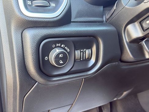 Used 2019 RAM 2500 Big Horn AWD/4WD image 30