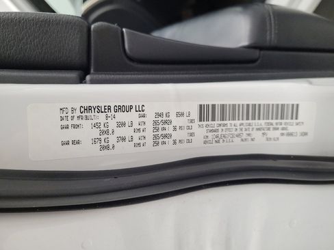 Used 2015 Jeep Grand Cherokee Altitude image 33