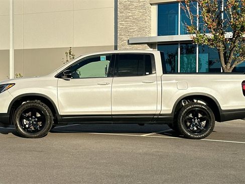 Used 2023 Honda Ridgeline Black Edition image 7