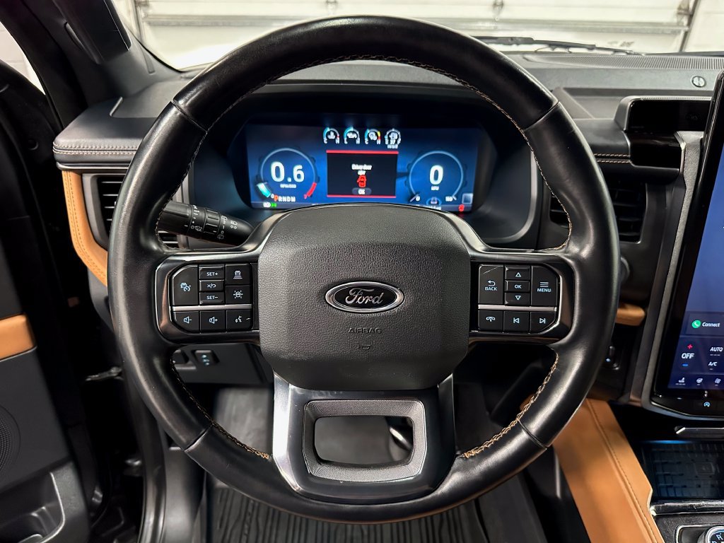Used 2024 Ford Expedition Max Platinum AWD/4WD image 13