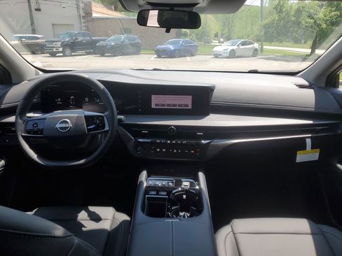 New 2025 Nissan Murano SV image 28