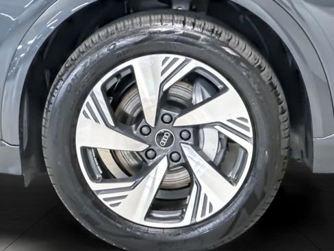 New 2025 Audi Q6 e-tron Premium Plus image 25