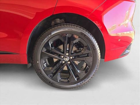 New 2026 Jaguar F-PACE R-Dynamic S image 30