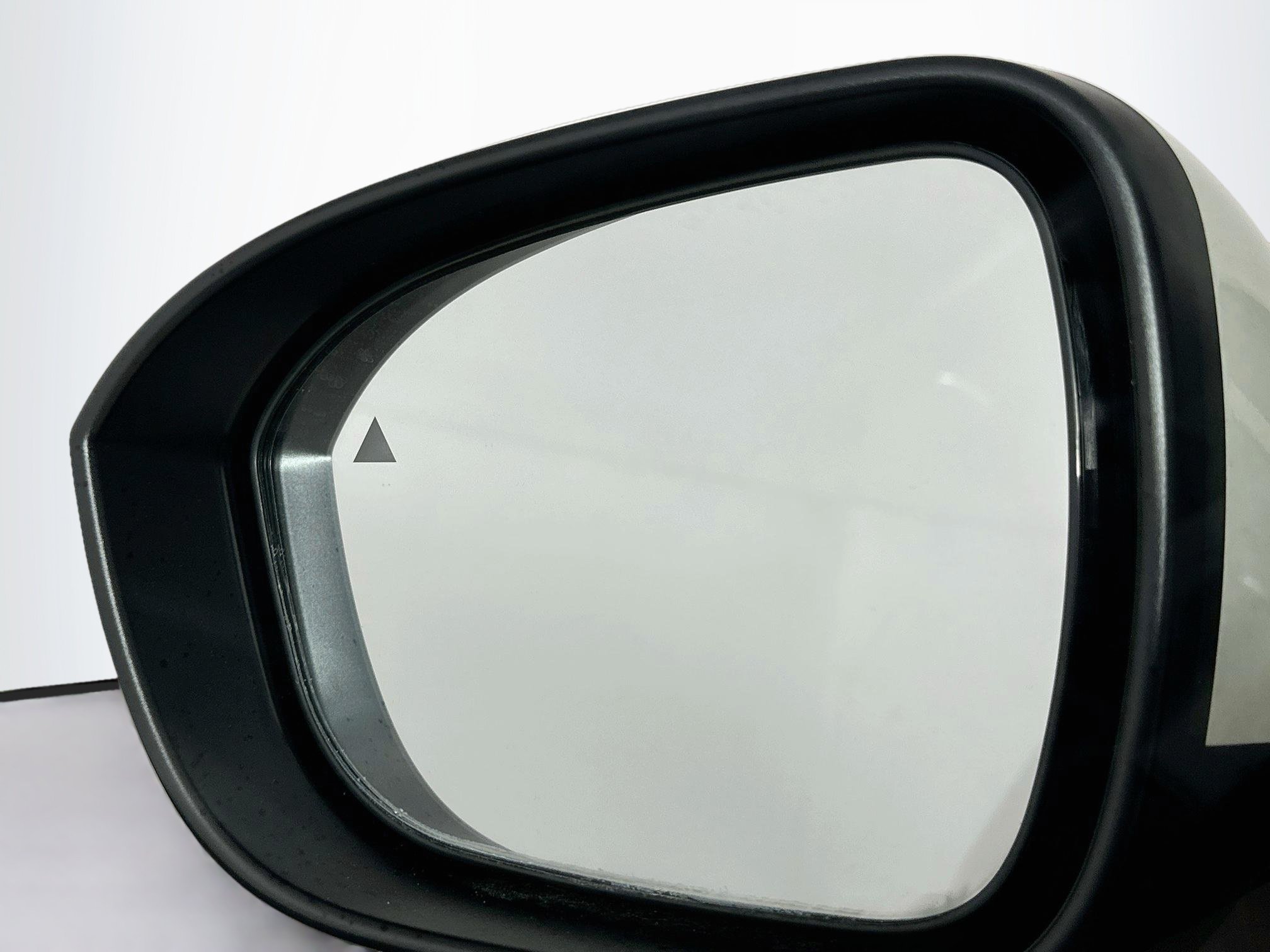 Used 2023 Nissan Rogue SV FWD image 16