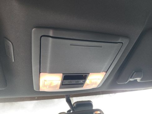 Used 2013 Ford F150 Platinum image 27