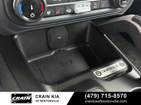 Used 2022 Ford Bronco Outer Banks AWD/4WD image 17