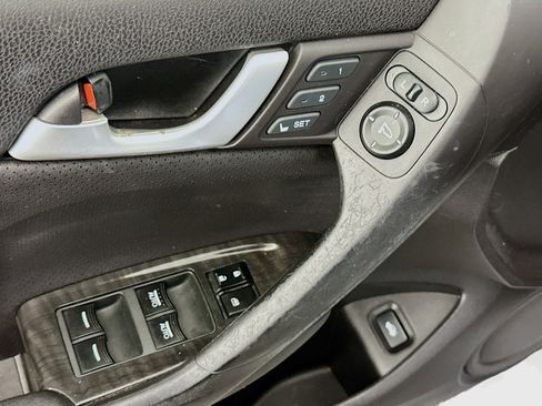 Used 2013 Acura TSX Sedan image 15