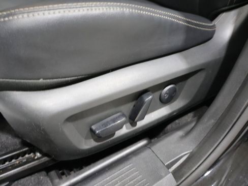 Used 2023 Nissan Rogue SL w/ SL Premium Package AWD/4WD image 10