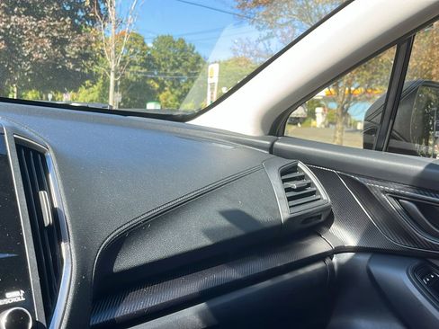 Used 2019 Subaru Crosstrek 2.0i Premium w/ Eyesight System image 20