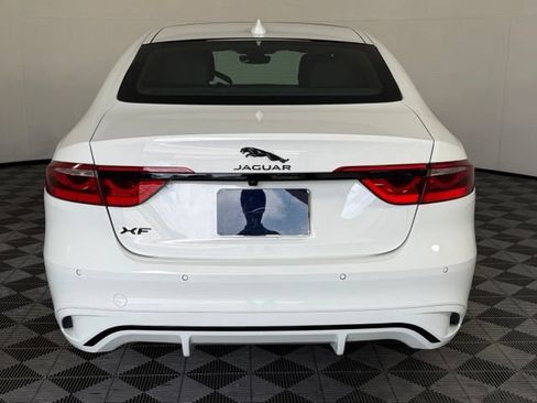 Certified 2023 Jaguar XF R-Dynamic SE AWD/4WD image 7