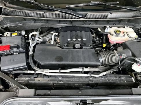 Used 2024 Chevrolet Silverado 1500 LT image 29