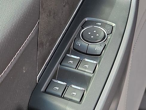 Used 2025 Ford F150 XLT w/ Equipment Group 301A Standard AWD/4WD image 13