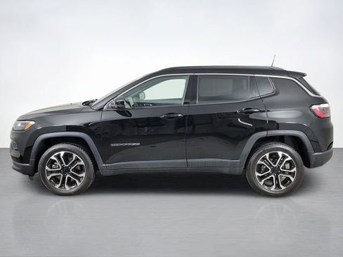 Used 2024 Jeep Compass Limited AWD/4WD image 6